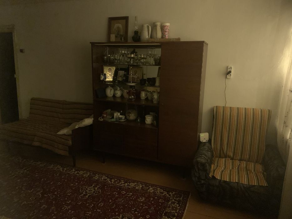Продам шифонер советский и сервант