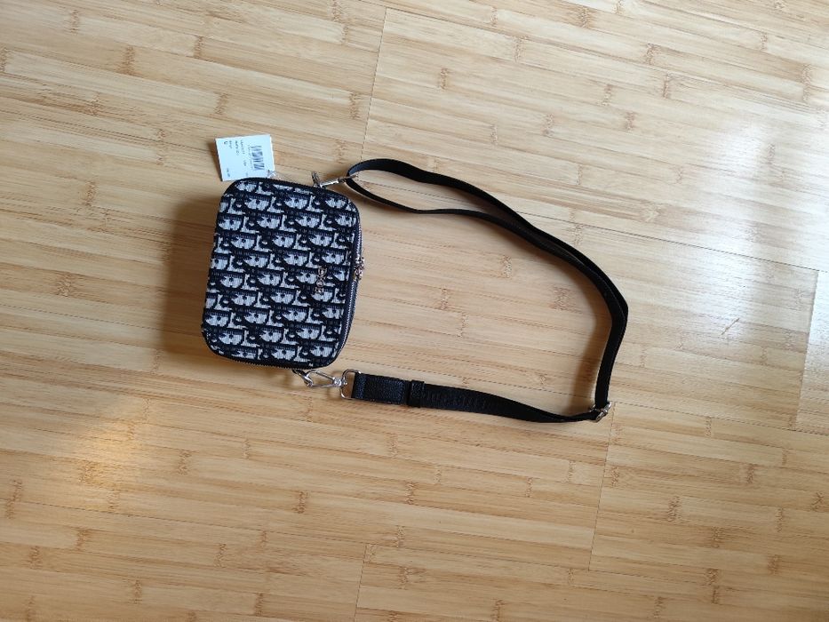 Geantă Dior Zipped Pouch cu Strap NOUĂ cu Etichetă - Blue Oblique Jacquard
