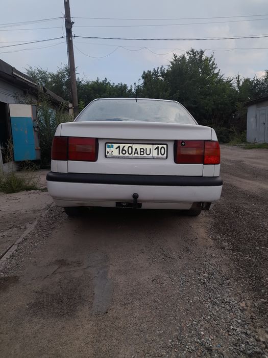 Пассат  б/4 1994года.