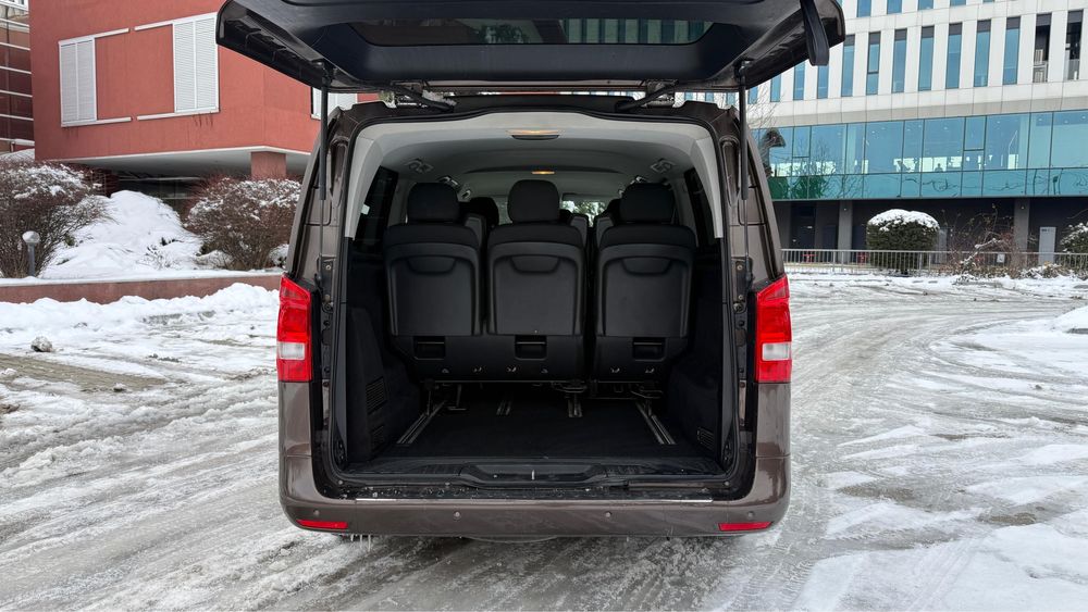 Mercedes Benz Vito 116 8+1 Locuri Extra Lung an 2017 2.2CDi 163 CP