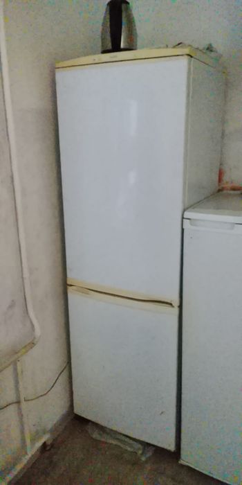 Продам холодильник в отл