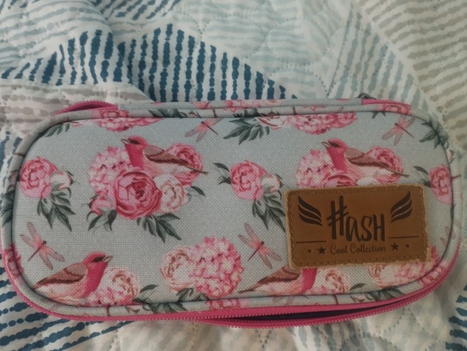 Раница и несесер Hash