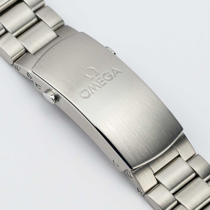 Omega Planet Ocean 600M Master Chronometer Chronograph 45.5mm