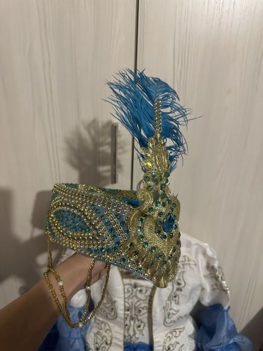 продам платье в национальном стиле