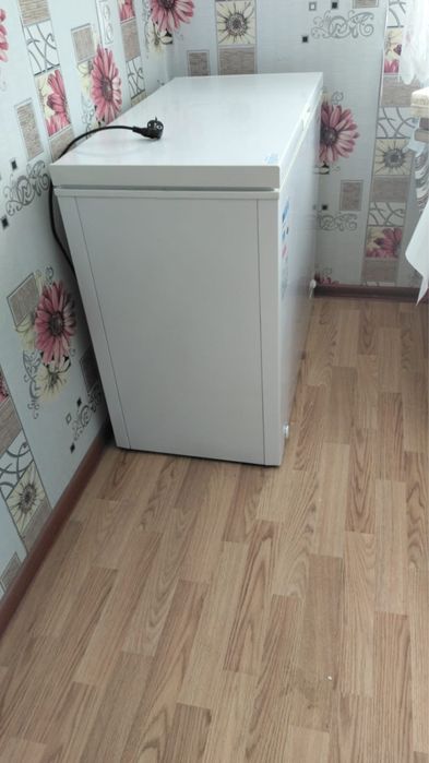 продается морозильник