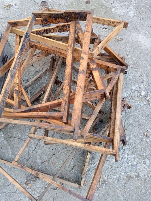 Продам деревянные рамки для меда