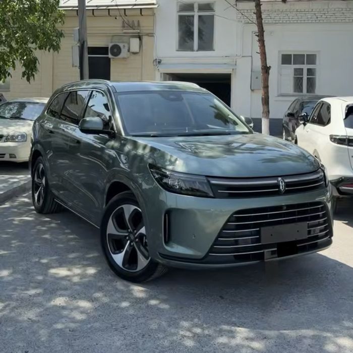 Aito M7 gibrid 2024 йил