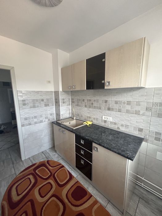 Inchiriez apartament cu 2 camere la Sinaia