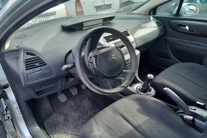 Motoras stergator luneta 9646803180 / 0390201807 9646803180 / 0390201