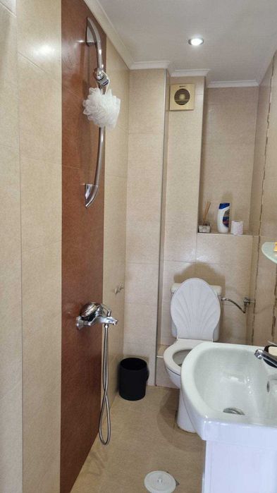 Дава се под наем Тристаен апартамент в София, Медицинска академия - 70 кв.м за 600 € - Снимка #3