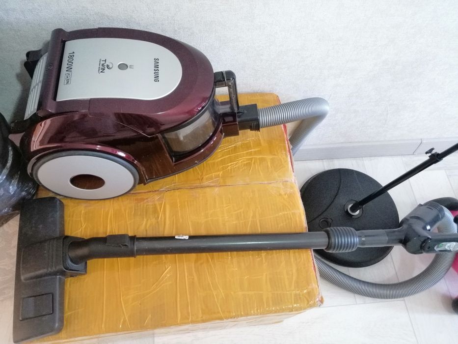 Продам пылесос самсунг
