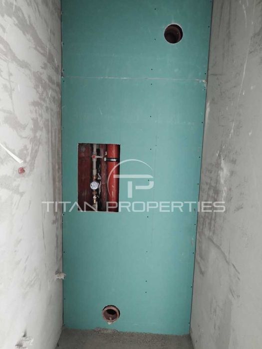 Продава се Тристаен апартамент в Пловдив, Гагарин - 126 кв.м за 1308 €/кв.м - Снимка #7