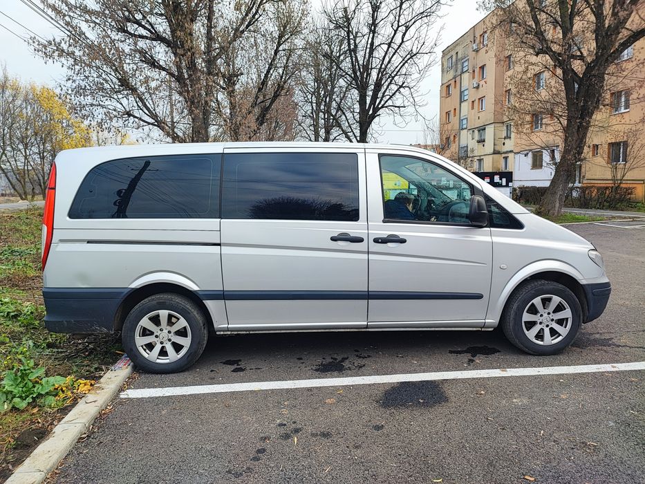Mercedes Benz Vito 7+1 2009 manual