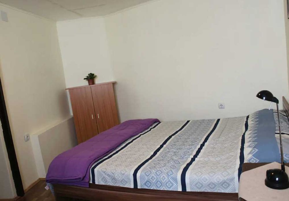 Дава се под наем Едностаен апартамент в Пловдив, Захарна фабрика - 40 кв.м за 198.9 € - Снимка #2