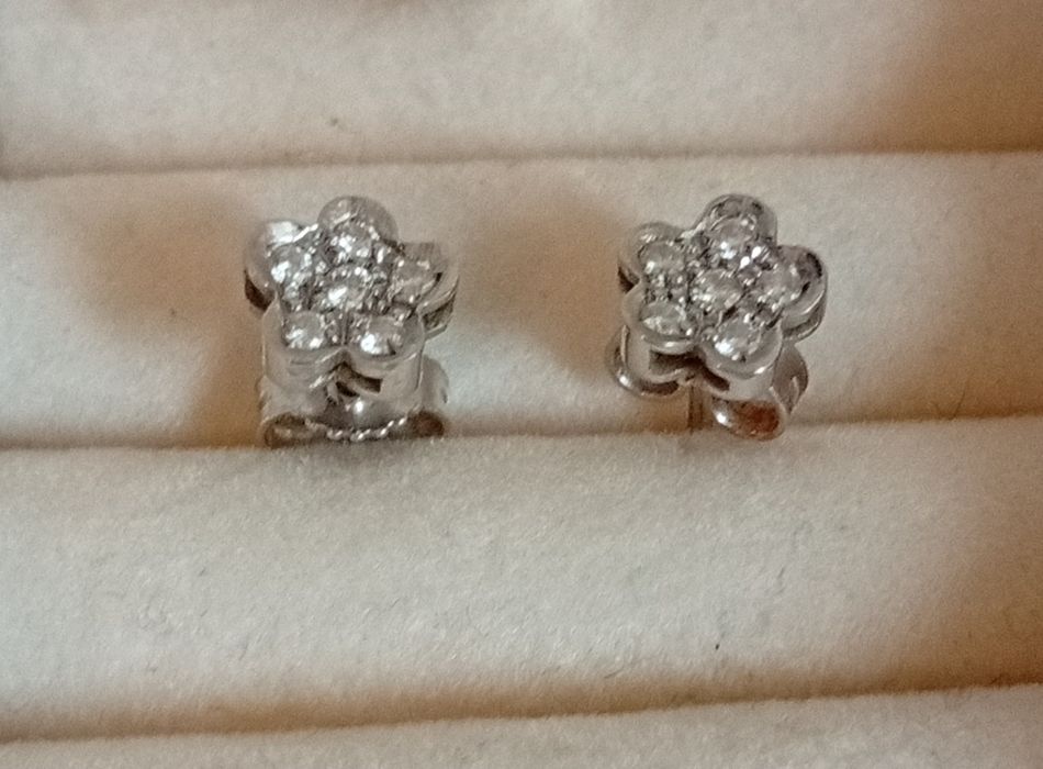 Cercei din aur 18Kt cu diamante