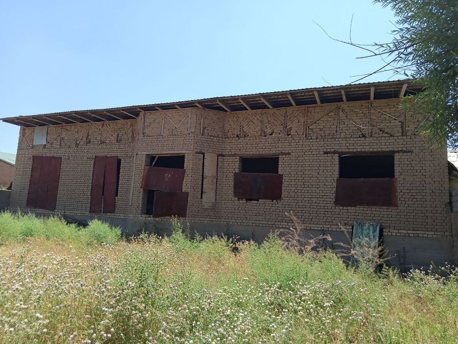 To'labeda uy sotiladi