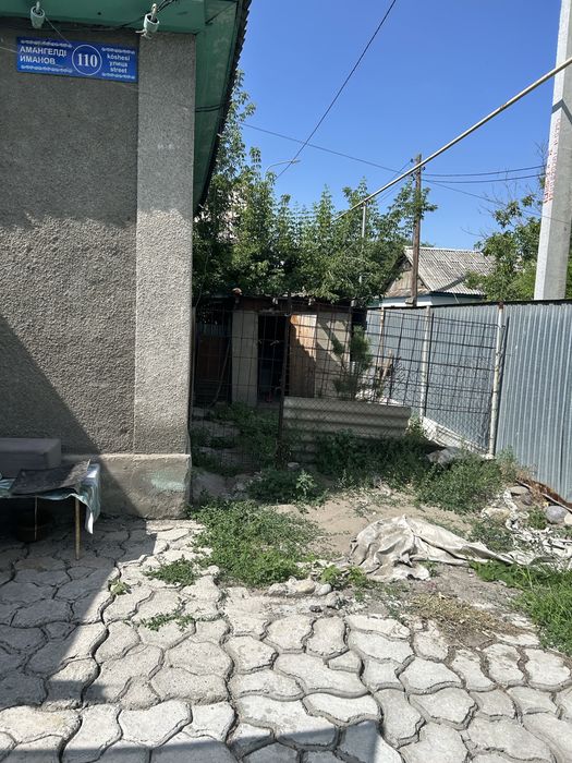 Продается дом поселок балпык би улица Амангельды 110
