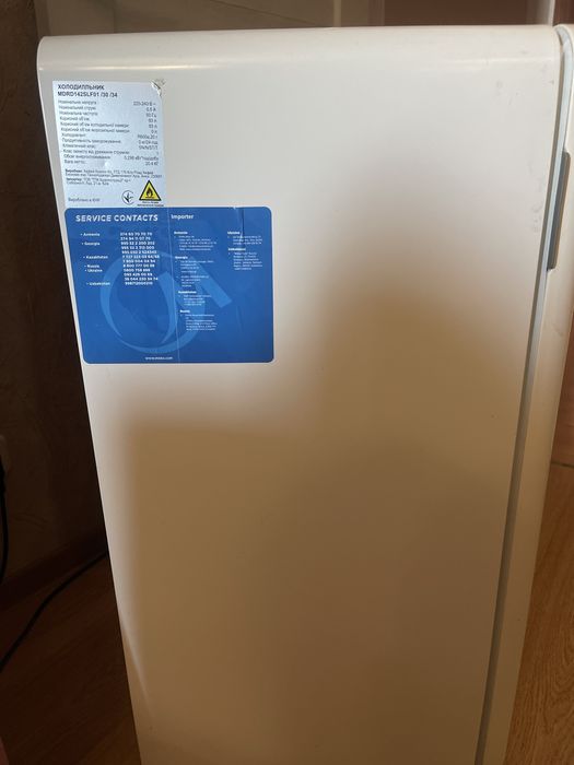 Срочно продам холодильник хорошее состояние