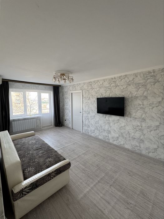 Сдаю 2 комнатную квартиру