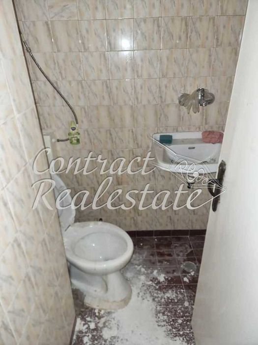 Продава се Четиристаен апартамент в Варна, Възраждане 1 - 117 кв.м за 1599 €/кв.м - Снимка #16