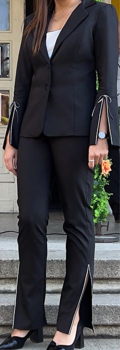 Елегантен гащеризон и стилен костюм