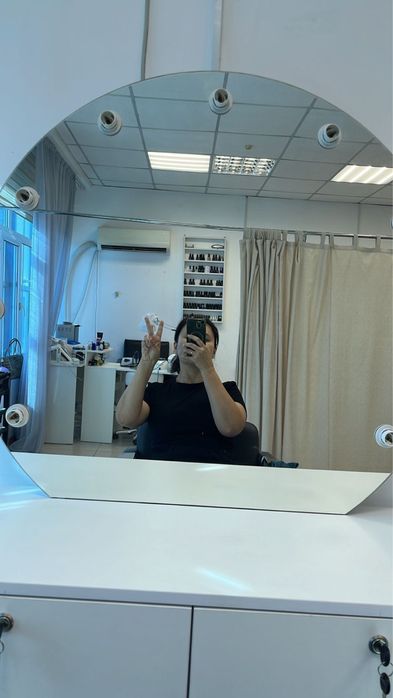 Новый визажный стол