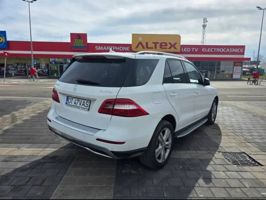 MERCEDES ML 250 Bluetec 4Matic!!! Pret in Euro!!!  Impecabil