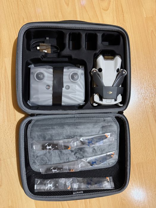 Drona DJI Mini 4 Pro