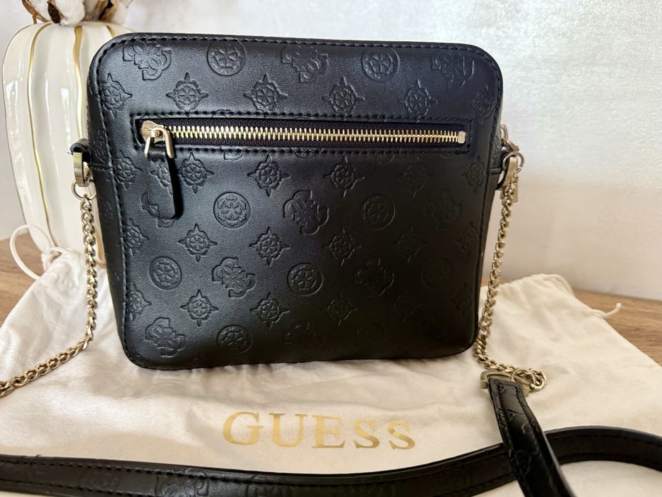 Продавам оригинални чанти Karl Lagerfeld и Guess