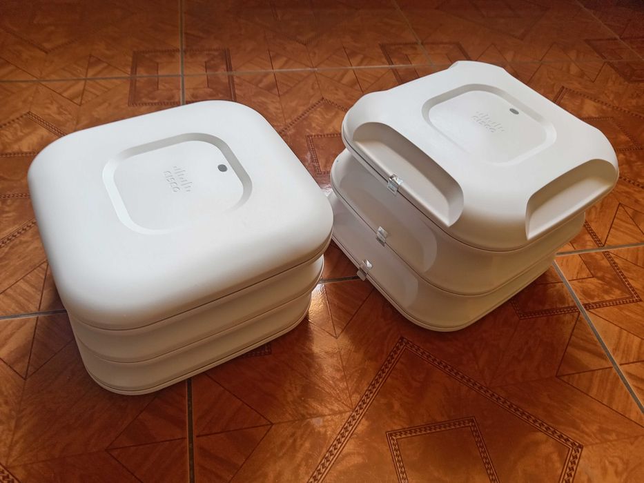 Lot 3 bucati access point CISCO 2702I sau 3702I