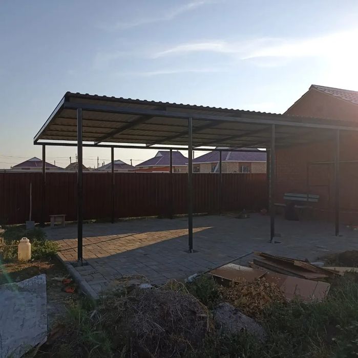 Навес для машин.