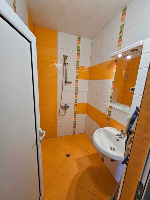 Продава се Етаж от къща в с. Първомайци, Област Велико Търново - 120 кв.м за 1750 €/кв.м - Снимка #11