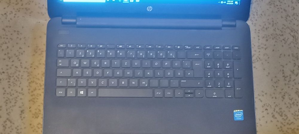 Laptop hp ssd 230G