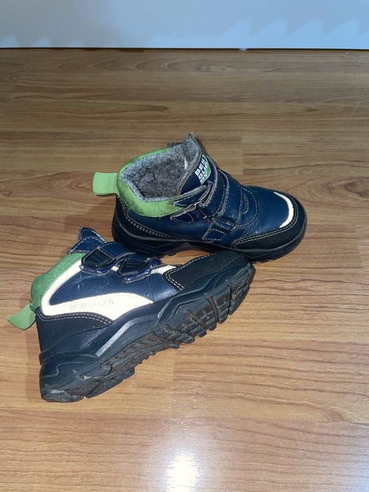 Демисезонные ботинки Котофей 26р