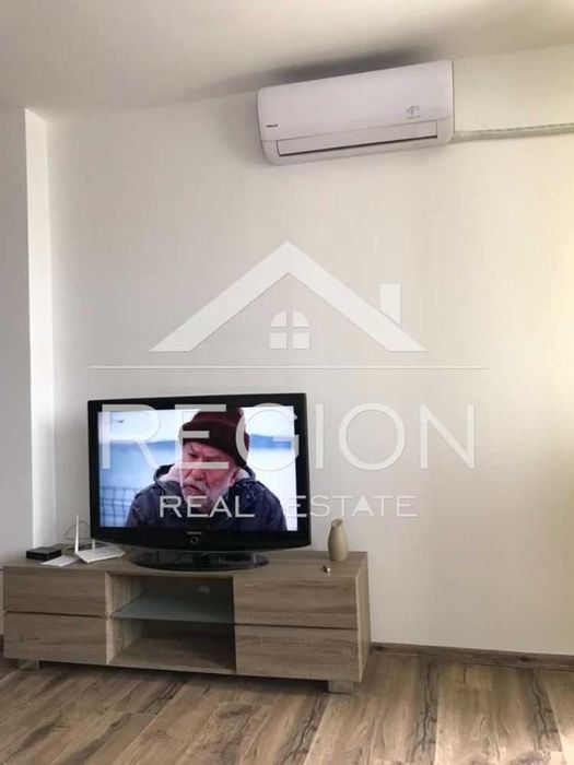 Дава се под наем Двустаен апартамент в Варна, Лятно кино Тракия - 65 кв.м за 357 € - Снимка #2