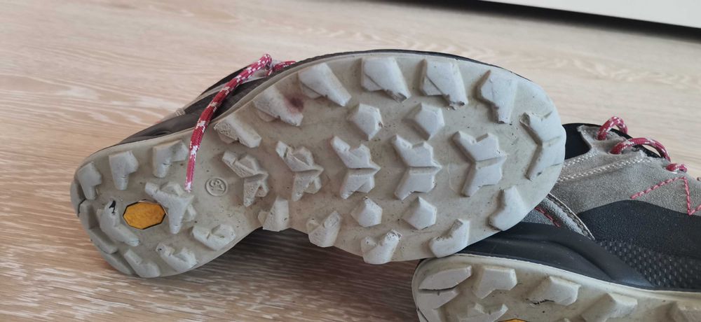 Туристически обувки Grisport, N 37