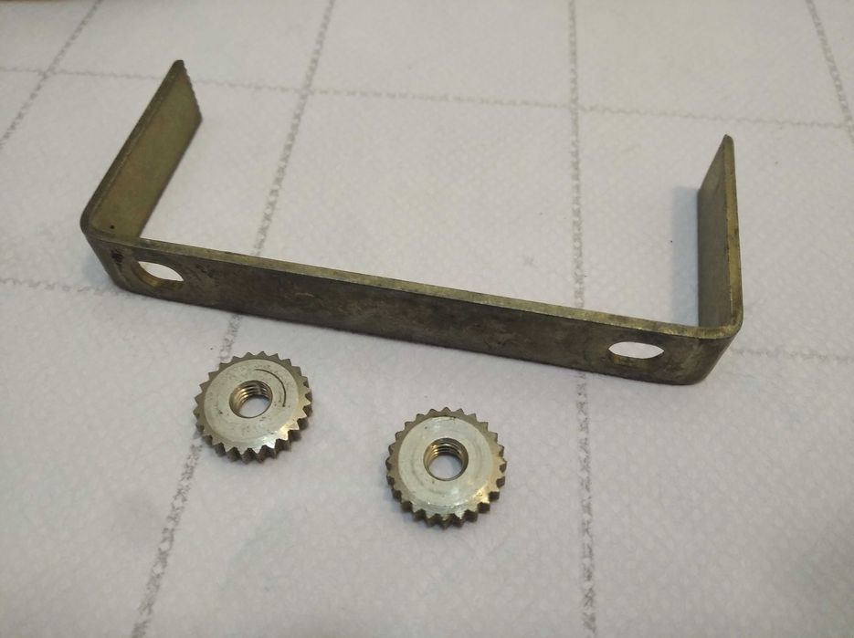 Часы, технические, авиационные.