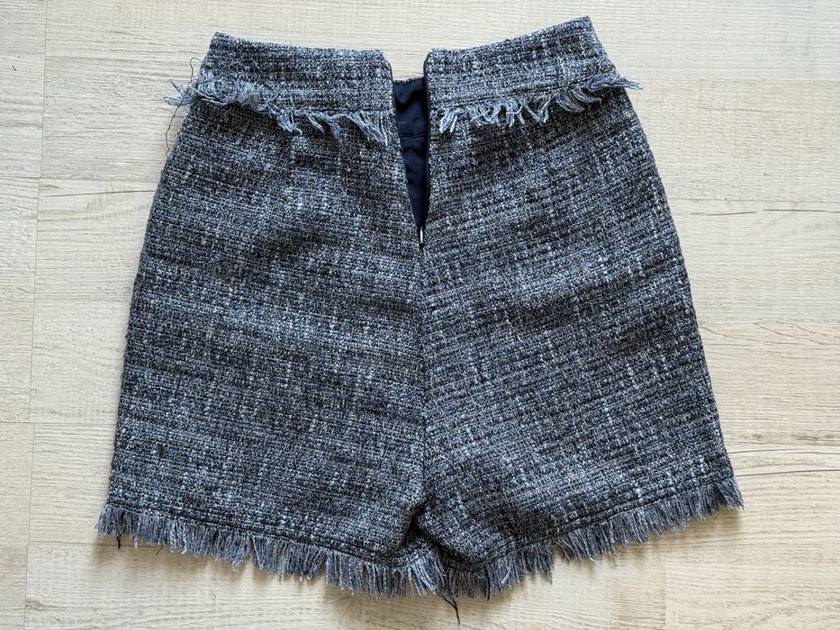Къси панталони Guess