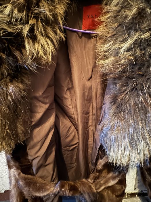 Продам норковую шубу