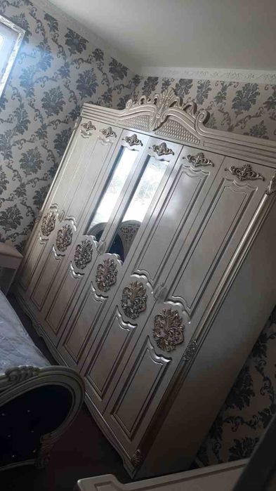 Mebel spalni uchun