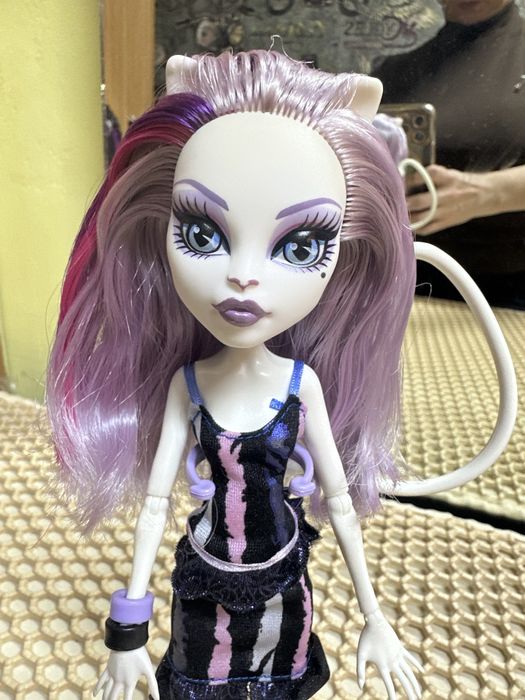 Продам куклу монстр хай!