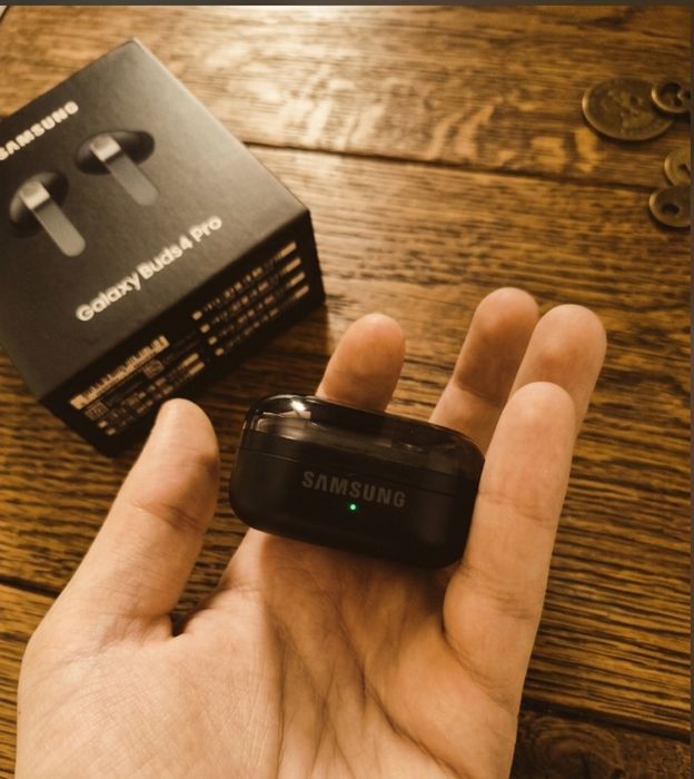 Căsti Samsung Galaxy Buds 4 Pro