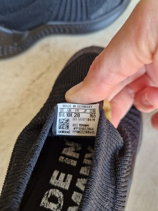 Чисто нови детски маратонки Адидас, размер 28