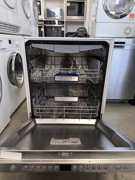 Съдомиялна машина SIEMENS 60см