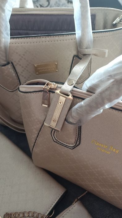 Продам сумочки новые