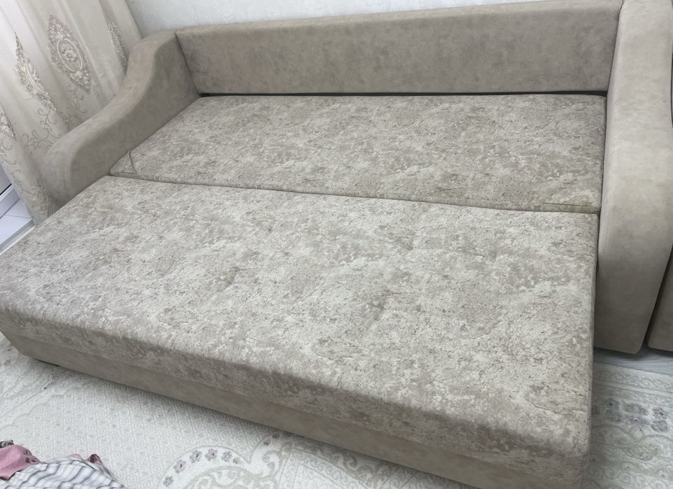 Продам диван в хорошем состояний