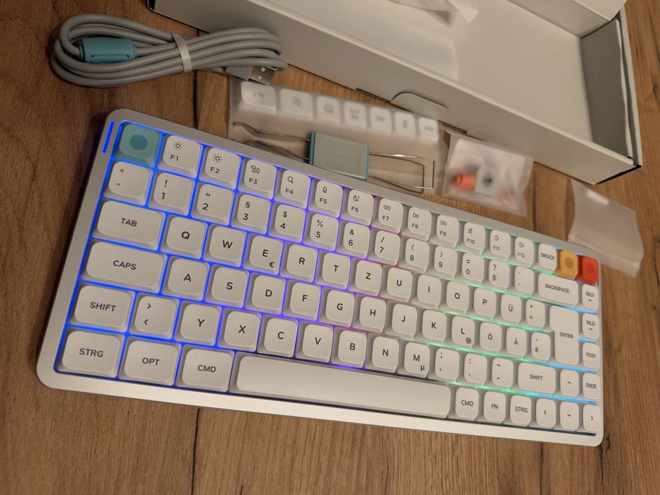 NuPhy Air75 V3 (Red Switches) - Tastatură mecanică low profile