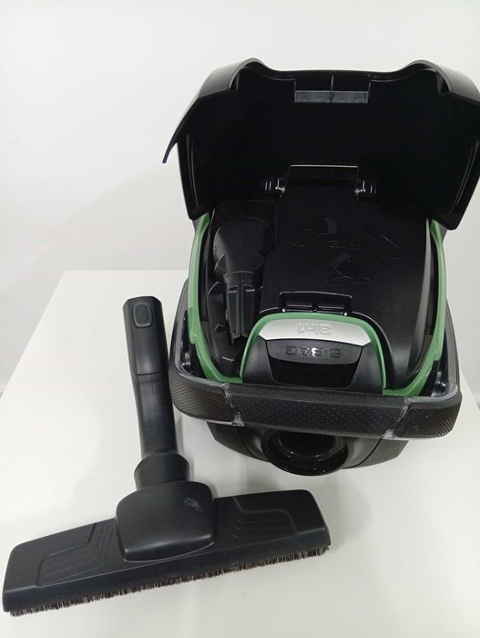 AEG VX9-2-ÖKO прахосмукачка с торбичка 700W – тиха, работи отлично