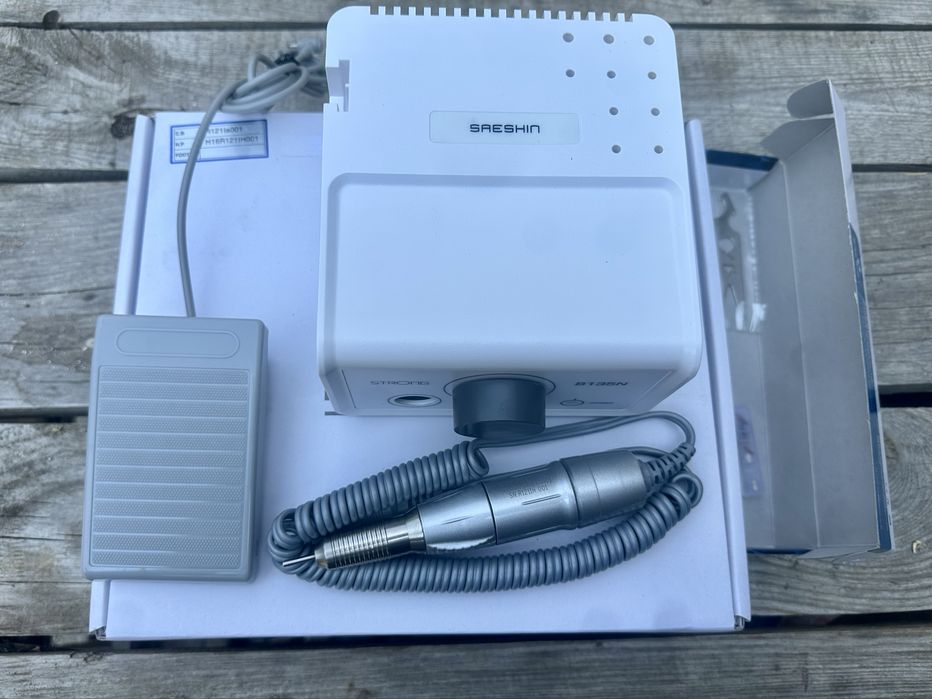 Set manichiură profesional – echipamente + cursuri, preț de nimic