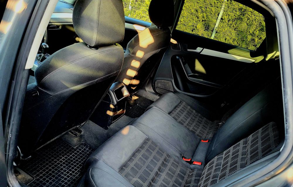 Audi A4 B8 -2012, Limuzină, Motor 2.0-Diesel